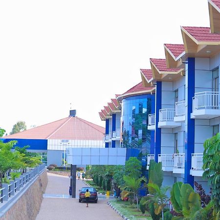 โดฟ โฮเต็ล คีกาลี Hotel คิกาลี ภายนอก รูปภาพ